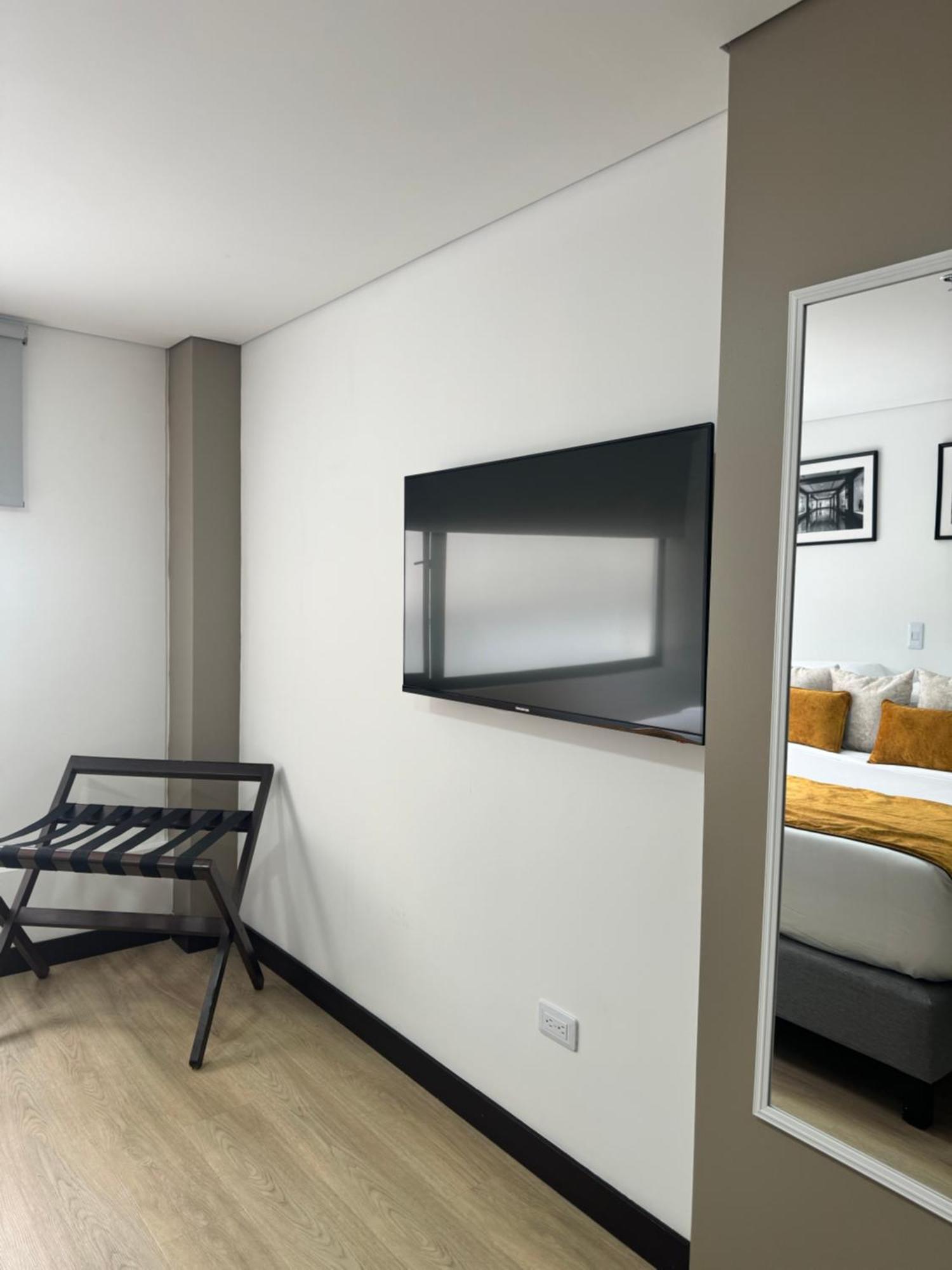 Hotel Wlh Gold Bogota Ngoại thất bức ảnh