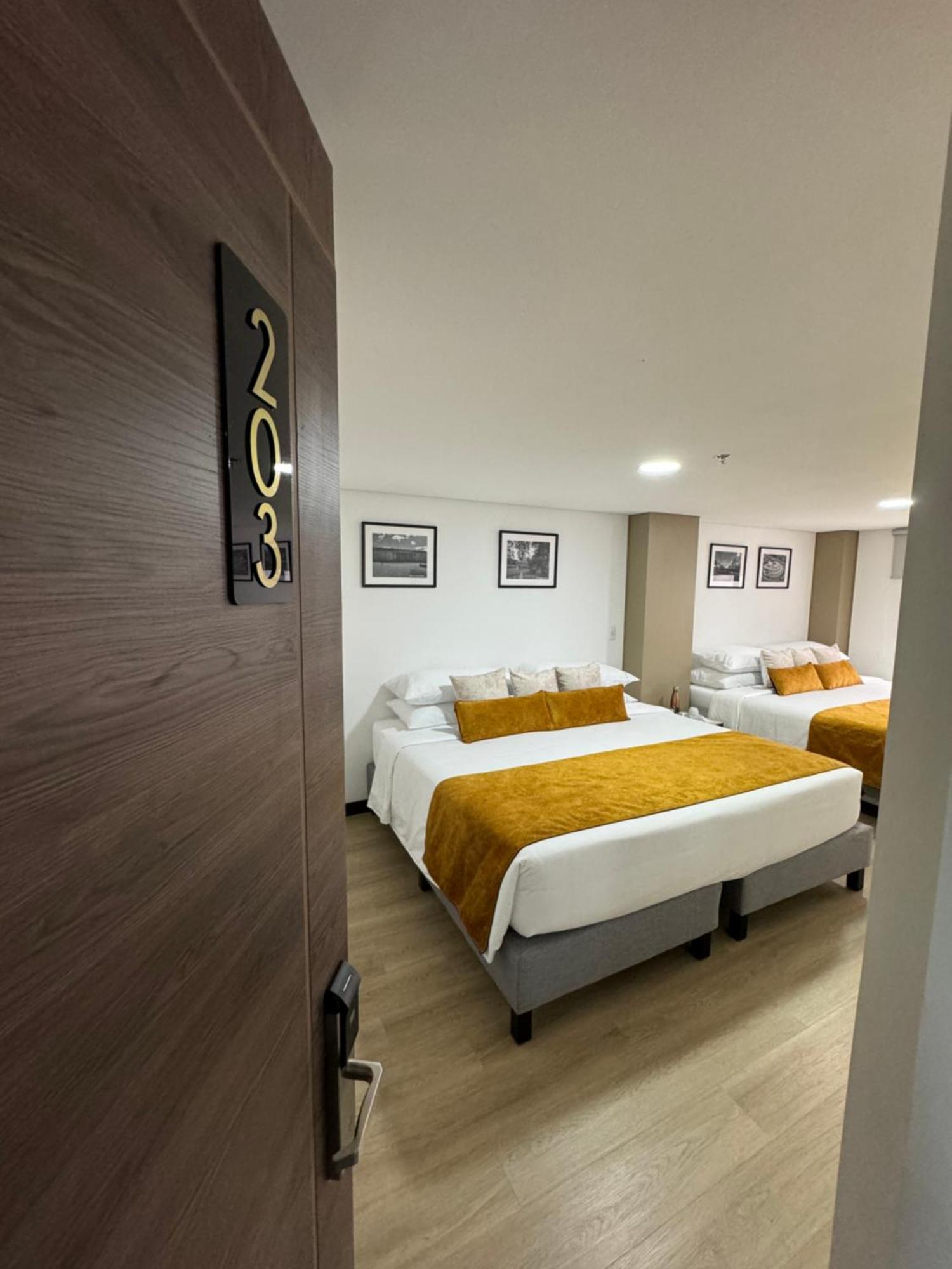 Hotel Wlh Gold Bogota Ngoại thất bức ảnh